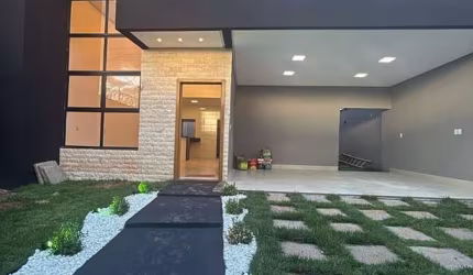 Casa no Residencial Santa Edwiges com 3 quartos e fino acabamento
