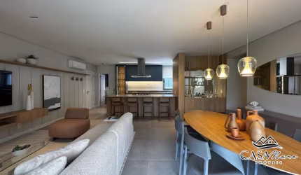Apartamento com 3 quartos à venda na Rodovia Haroldo Soares Glavan, 4320, Cacupé, Florianópolis por R$ 3.661.366