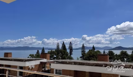 Casa em condomínio fechado com 3 quartos à venda na Rodovia Haroldo Soares Glavan, 3400, Cacupé, Florianópolis por R$ 1.600.000