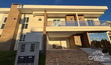 Casa em condomínio fechado com 3 quartos à venda na Rua Orlando Phillipi, 2, Saco Grande, Florianópolis por R$ 2.500.000