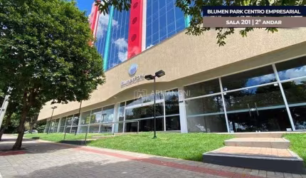 Sala Comercial à venda, Centro, Rolândia - SA0018.