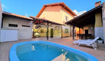 Casa para Venda na Praia dos Amores