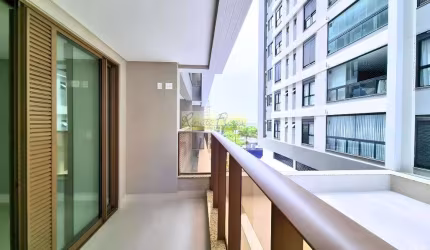 Apartamento de 3 Suítes Na Praia Brava