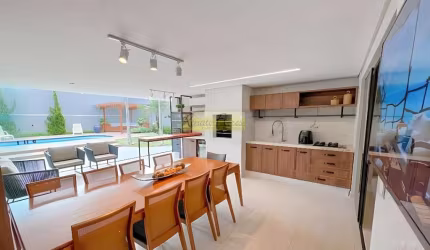Casa Alto Padrão – Conforto e Sofisticação a 500m do Mar