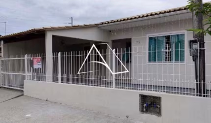 Casa para Venda em Palhoça, Madri, 3 dormitórios, 1 suíte, 3 banheiros, 1 vaga