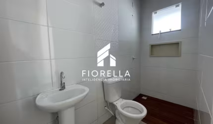 Casa nova à venda com 02 dormitórios, 02 vagas, no bairro Bela Vista em Palhoça-SC.
