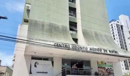Oportunidade exclusivamente para Venda no Centro Odonto Médico De Natal - Sala comercial com 44m²