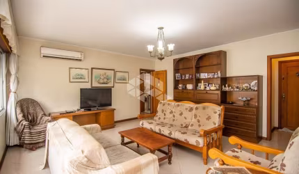 APARTAMENTO 3 DORMITÓRIOS 1 SUÍTE 114m² 2 BANHEIROS 2 VAGAS