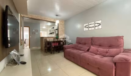CASA TERREA EM CONDOMINIO 3 QUARTOS COM CHURRASQUEIRA À VENDA 80m2