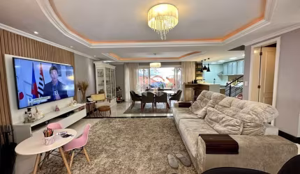 CASA EM CONDOMÍNIO COM 3 DORMITÓRIOS NO ECOVILLE