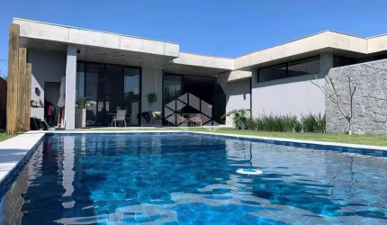 Casa com três suítes no Terraville