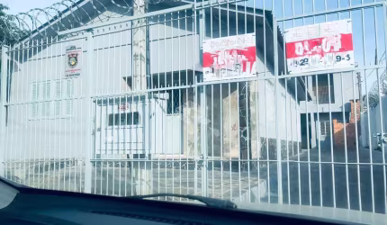 OPORTUNIDADE NO BAIRRO SARANDI, TERRENO COM CASA E 3 APARTAMENTOS