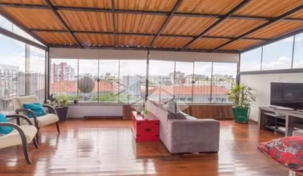 COBERTURA COM 112²  E VAGA DE GARAGEM!