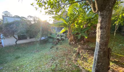 AMPLO TERRENO NO BAIRRO CHÁCARAS DAS PEDRAS