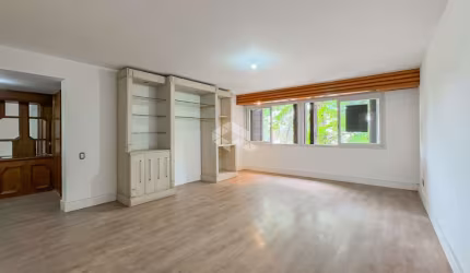 Apartamento 3 dormitórios 1 suíte 153m² 2 vagas no bairro Petrópolis