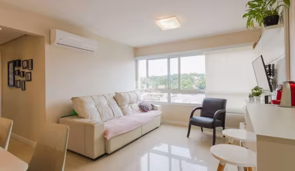 Apartamento 2 dormitórios 1 suíte 60m² no bairro Medianeira