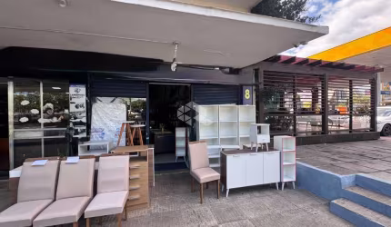 Loja de rua no bairro Passo D'Areia