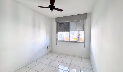 Apartamento com três quartos no Cristal