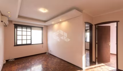 Apartamento de 2 dormitórios no bairro São João em Porto Alegre-RS!