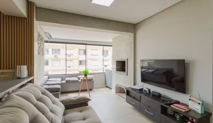 Apartamento 3 dormitórios recém reformador, com sistema digital com 2 vagas de garagem