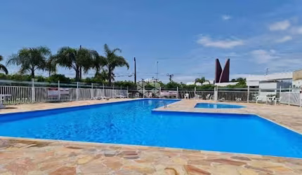 Casa 2 dormitórios  2 vagas - Condomínio com área  de lazer completa