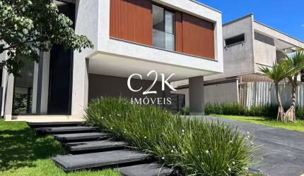Alphaville Ipês- Sobrado Luxuoso com Vista para a Mata e Área de Lazer Completa