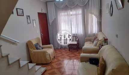 Casa com 2 quartos à venda na Rua Dezoito de Fevereiro, 334, Água Rasa, São Paulo por R$ 659.000