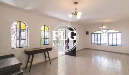 Casa com 3 quartos à venda na Rua Hemisfério, 443, Água Rasa, São Paulo por R$ 639.000