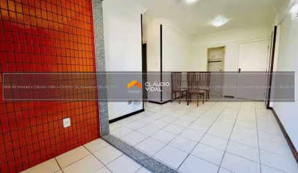 Ótimo apartamento 2/4 com dependência no  Costa Azul, Salvador -  BA
