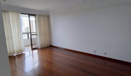 Excelente apartamento com 4/4  e dependências completas no Alto do Itaigara