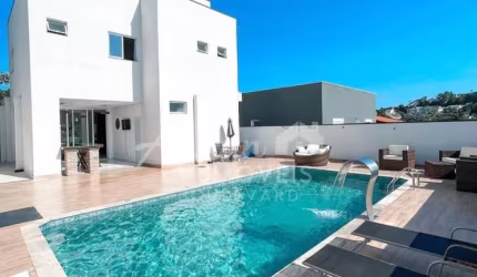Casa a venda no condominio Aruã Eco Park Lagos