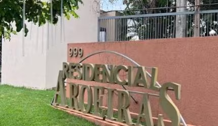 Terreno no condomínio Aroeiras em Birigui