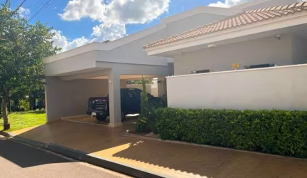 Casa a venda no condomínio Alamo Ville em Birigui