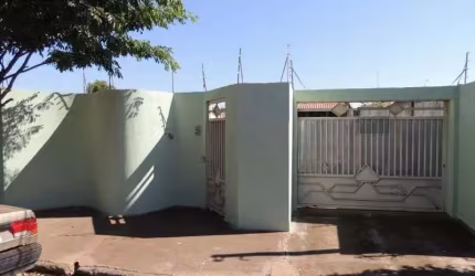 Casa à venda em Birigüi-SP no Jardim Costa Rica: 1 quarto, 1 sala, 1 banheiro, 4 vagas, 72m².