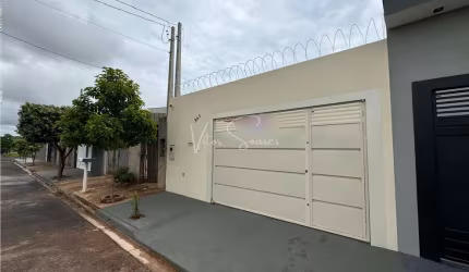 Casa a venda no Acapulco em birigui; 2 Quartos sendo um suite, Sala de tv, cozinha, banheiro social, área de serviço e garagem descoberta