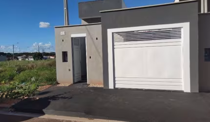 Imperdível oportunidade: Casa à venda em Birigüi-SP, Residencial Acapulco, 2 quartos, 1 suíte, 2 salas, 2 banheiros, 2 vagas, 99m².
