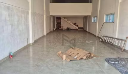 Loja para alugar, 160 m² por R$ 3.766,67/ano - Balneário - São Pedro da Aldeia/RJ