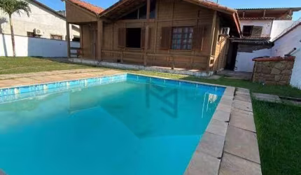 Casa com 2 dormitórios para alugar, 200 m² por R$ 3.000/mês - Porto D'aldeia - São Pedro da Aldeia/RJ