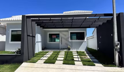 Casa com 3 dormitórios para alugar, 140 m² por R$ 4.000/mês - São Mateus - São Pedro da Aldeia/RJ