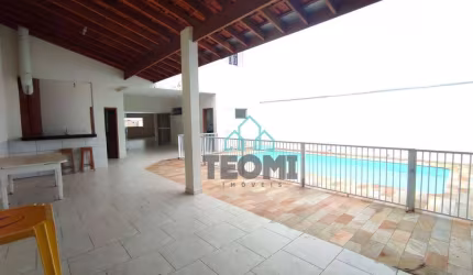 Salão à venda, 330 m² por R$ 500.000,00 - Barreiro - Taubaté/SP