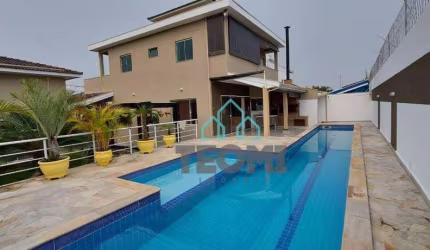 Sobrado com 3 dormitórios à venda, 400 m² por R$ 1.490.000,00 - Jardim Oásis - Taubaté/SP