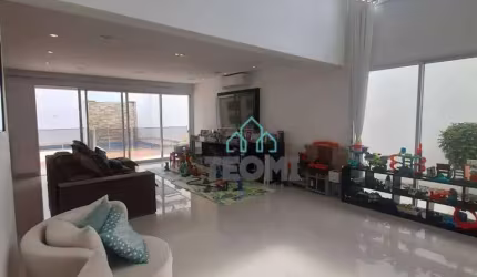 Sobrado com 3 dormitórios à venda, 390 m² por R$ 2.395.000,00 - Parque Senhor do Bonfim - Taubaté/SP