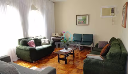 Casa com 5 dormitórios à venda, 200 m² por R$ 957.000,00 - Jardim das Nações - Taubaté/SP