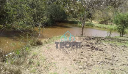 Sítio com nascente e lago à venda, 163.350 m² por R$ 1.300.000 - Igaratá - Igaratá/SP