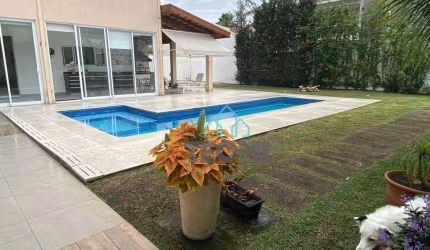 Sobrado com 3 dormitórios à venda, 322 m² por R$ 1.800.000,00 - Campos do Conde II Versailles - Tremembé/SP