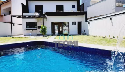 Sobrado com 3 dormitórios à venda, 215 m² por R$ 1.500.000,00 - Parque das Araucárias - Tremembé/SP