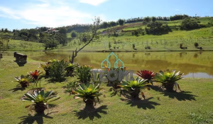 Terreno em condomínio fechado  à venda, 1051 m² por R$ 250.000 - Condomínio Village da Serra - Tremembé/SP