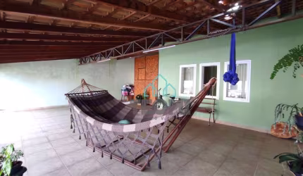 Casa com 2 dormitórios à venda, 213 m² por R$ 530.000,00 - Jardim Bela Vista - Taubaté/SP