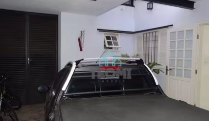 Sobrado com 3 dormitórios à venda, 195 m² por R$ 640.000,00 - Jardim das Bandeiras - Taubaté/SP