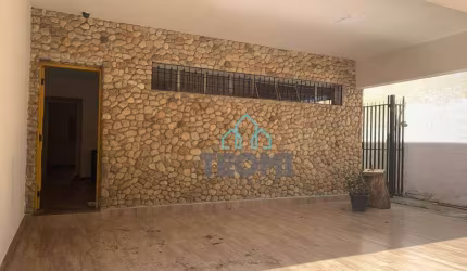 Casa com 4 dormitórios à venda, 125 m² por R$ 550.000,00 - Vila Jaboticabeira - Taubaté/SP